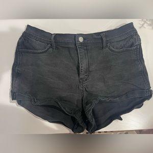 Hollister, size 13/w31, black
